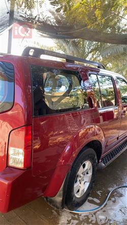 نیسان پاسفایندەر